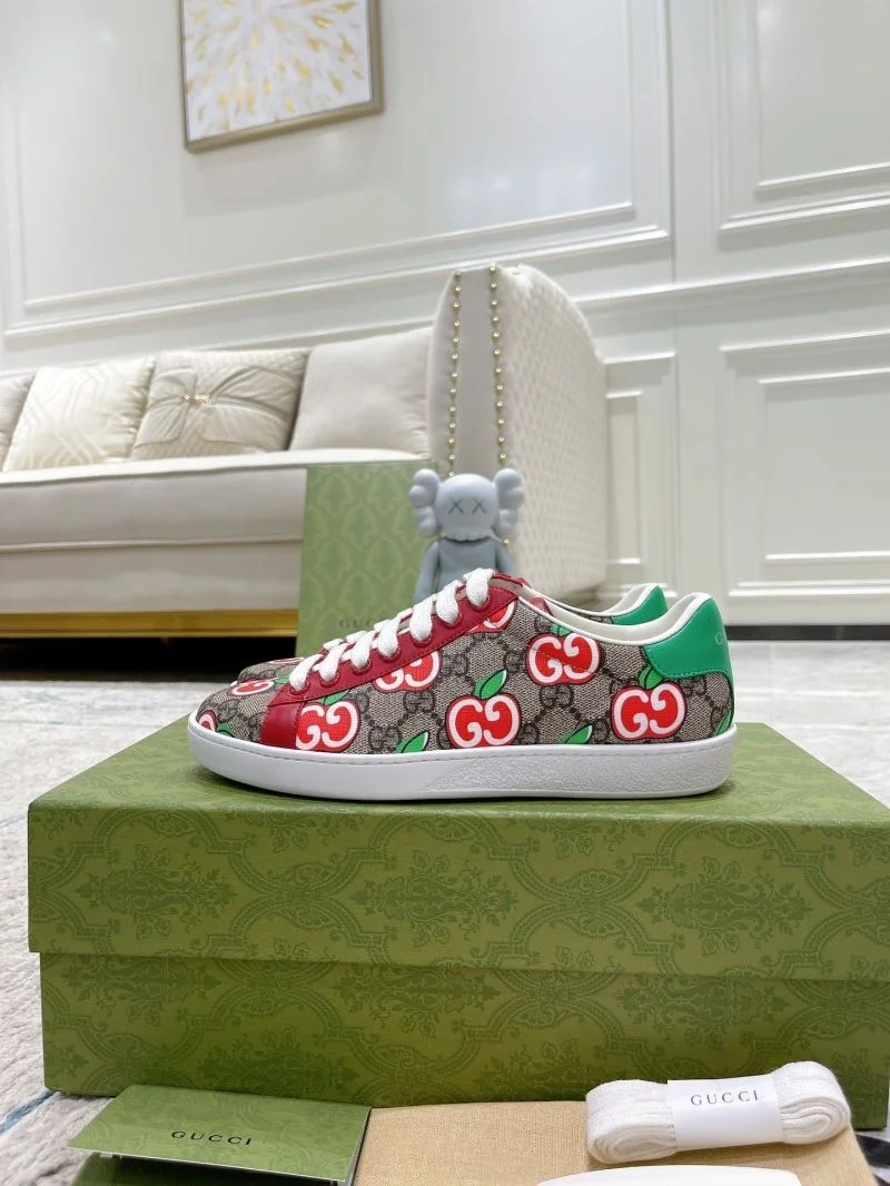 Gucci ACE Shoes Seasonal 24544