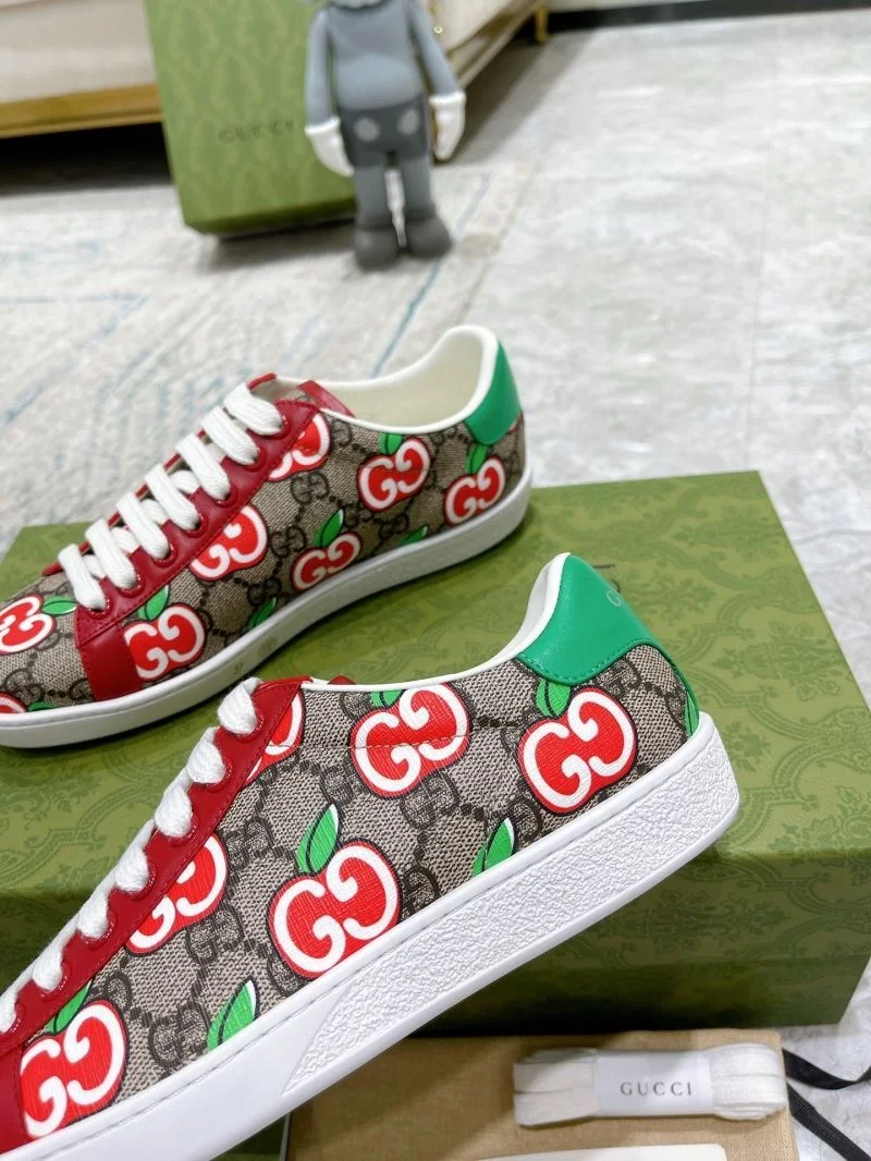 Gucci ACE Shoes Seasonal 24544