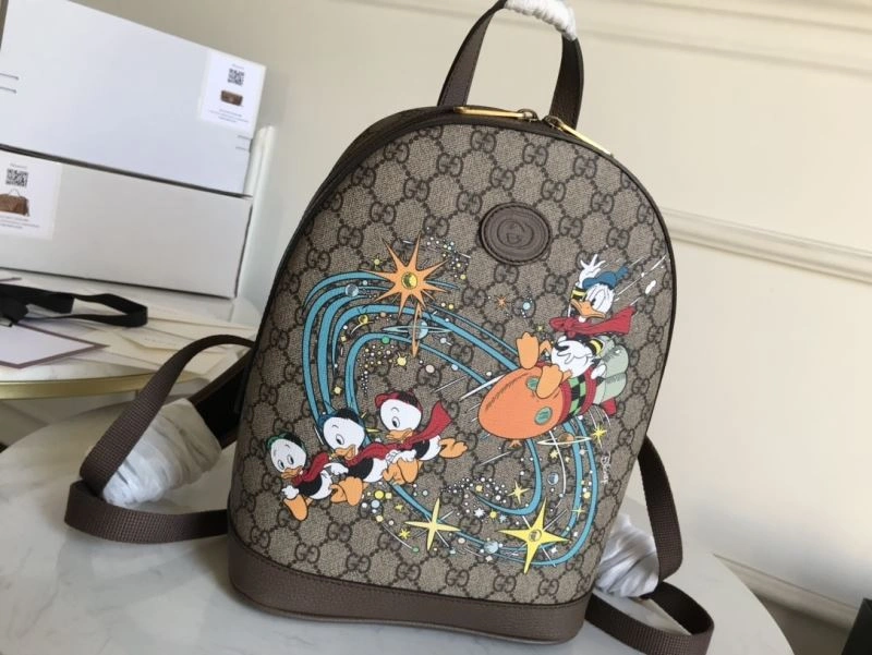 Chic Gucci Backpacks 77750