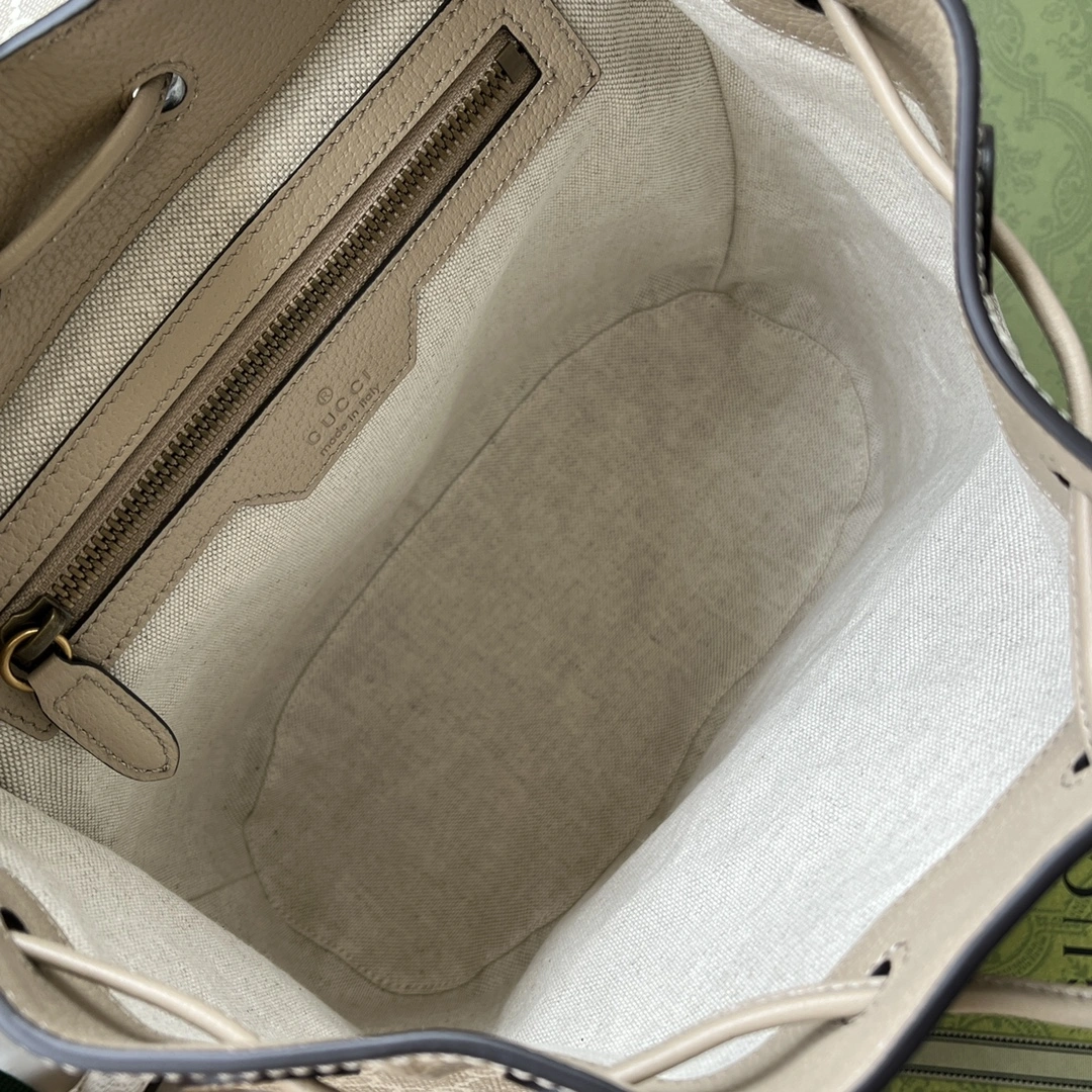 Gucci Backpacks Soft 72515