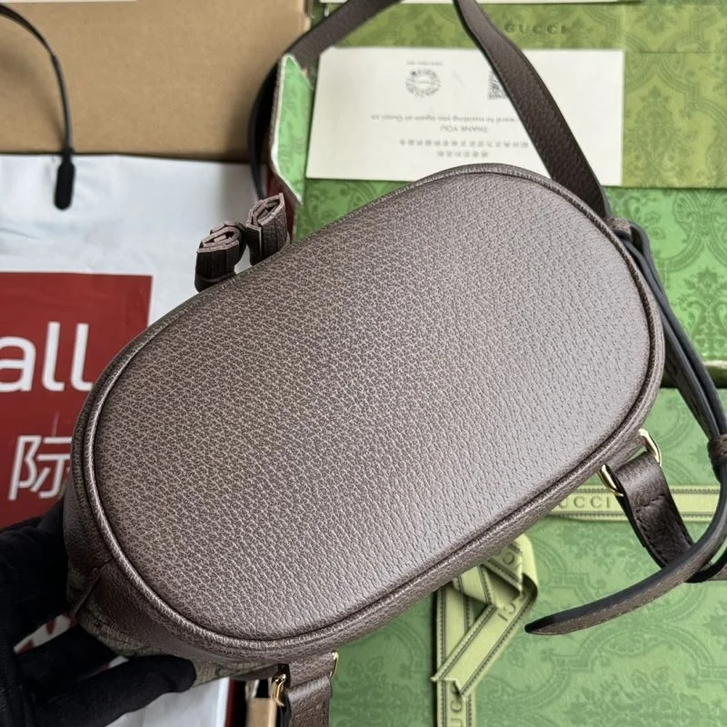Gucci Backpacks Practical 50015