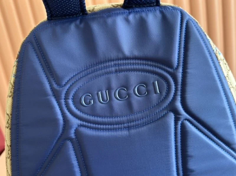 ZipUp Gucci Backpacks 50014