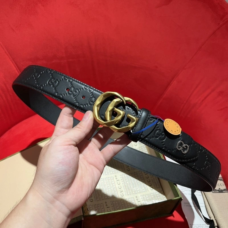 Sleek Gucci Belts 291073