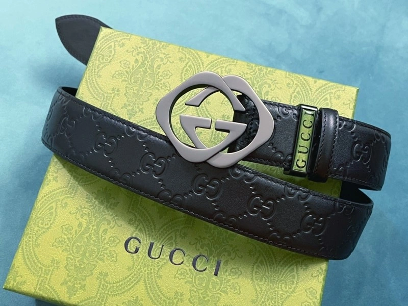 Versatile Gucci Belts 293495