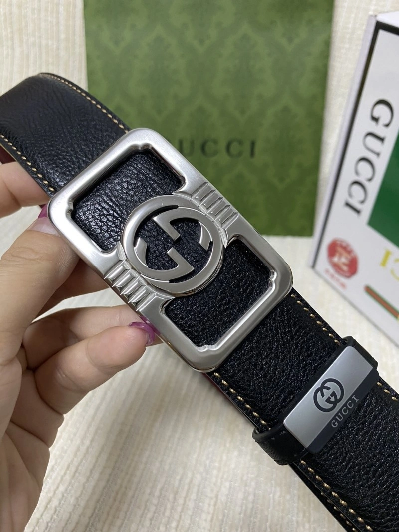 Flexible Gucci Belts 293405