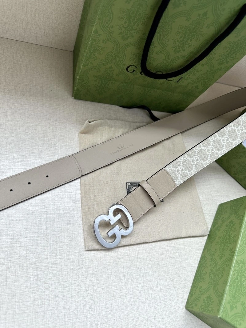 Bold Gucci Belts 293364