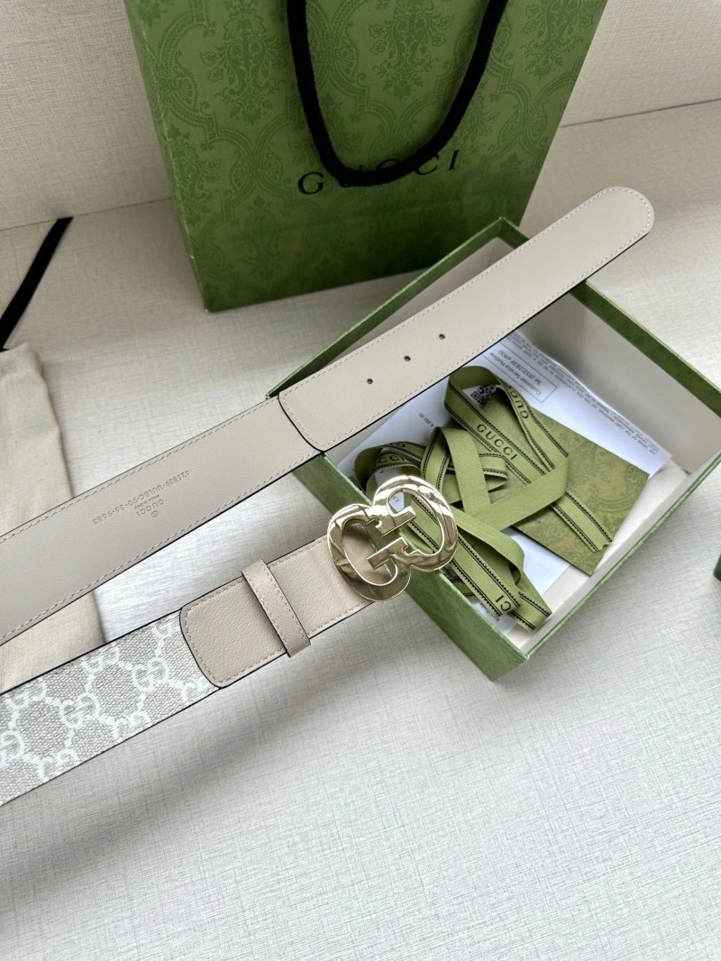 Bold Gucci Belts 293364