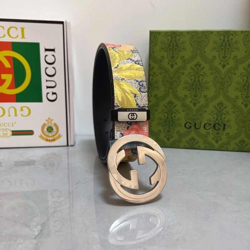 Sleek Gucci Belts 293340