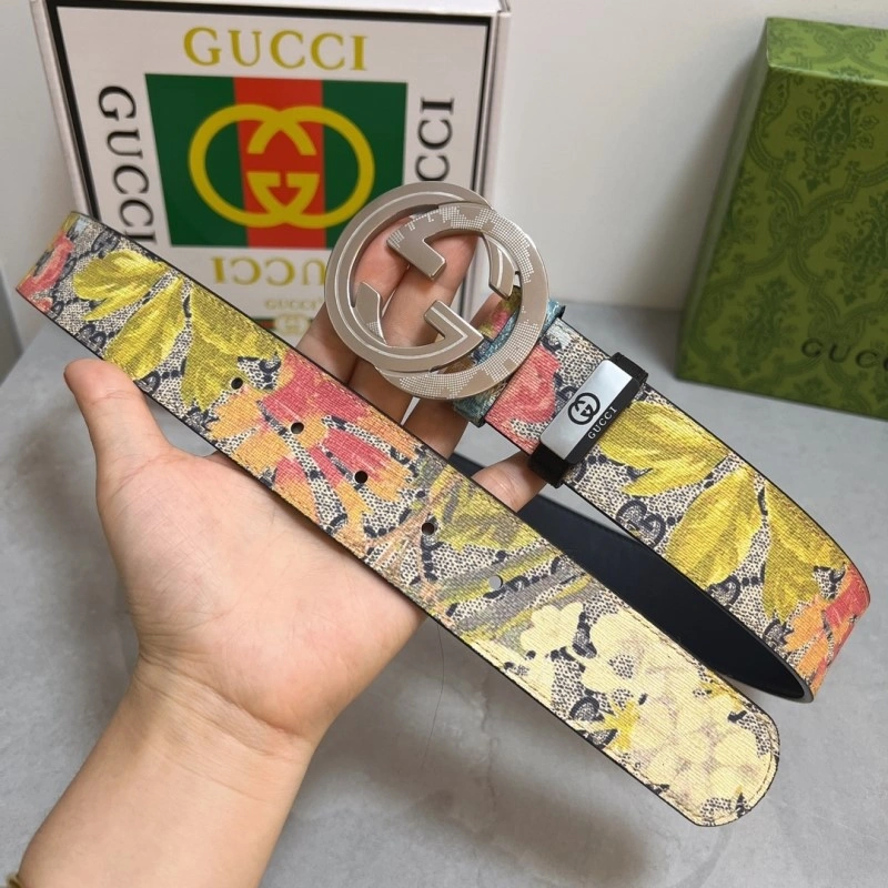 Sleek Gucci Belts 293340