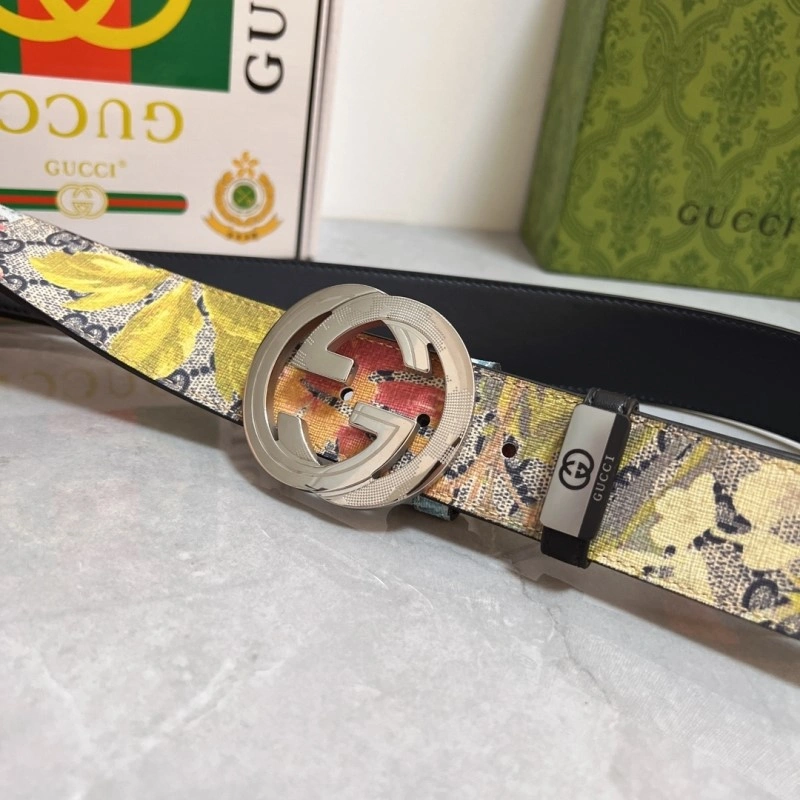 Sleek Gucci Belts 293340