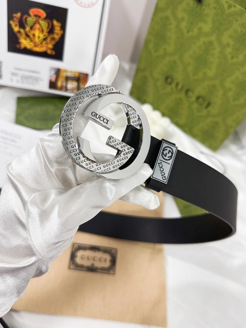 Timeless Gucci Belts 293350