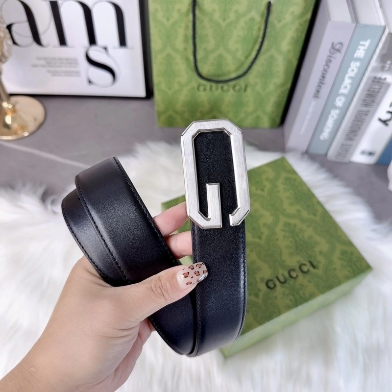 Bold Gucci Belts 293356