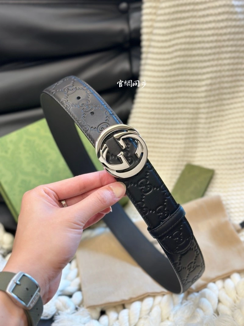 Gucci Belts Bright 293246