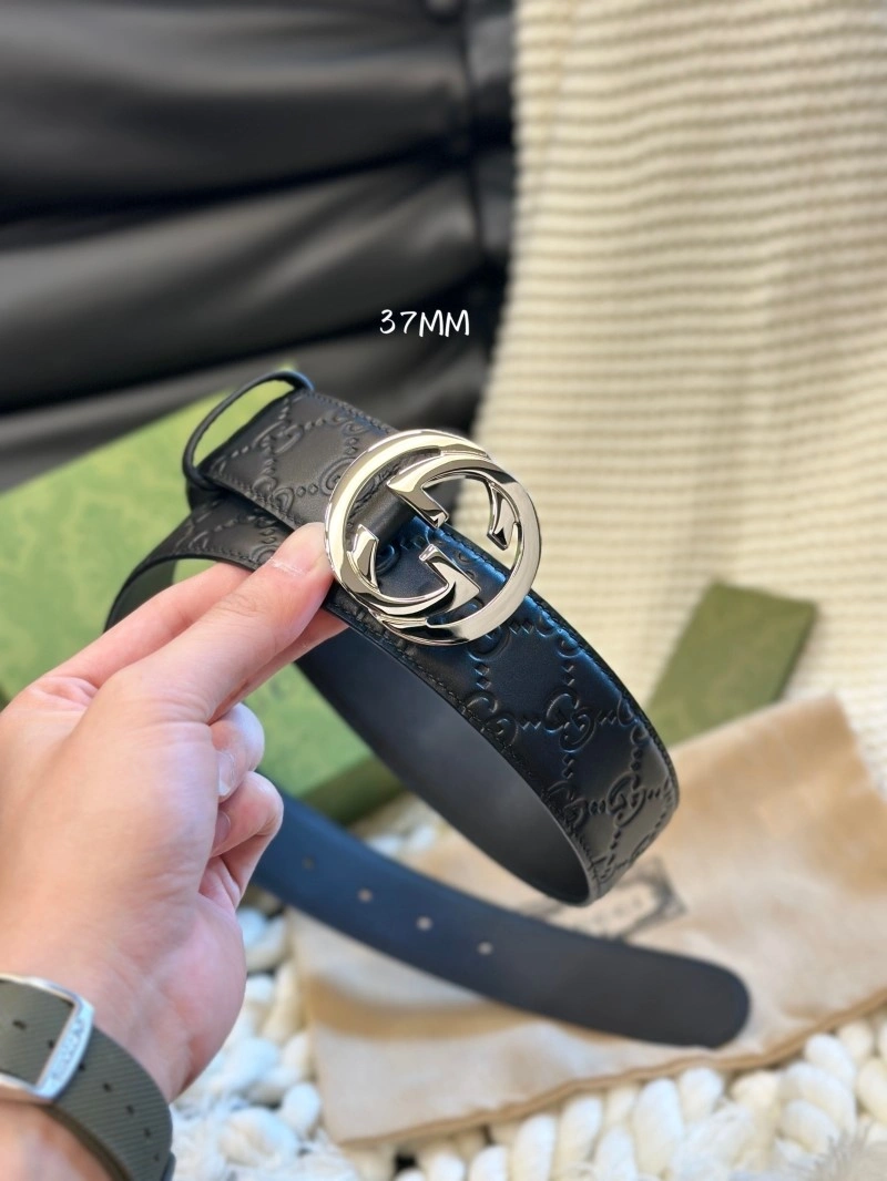 Gucci Belts Bright 293246