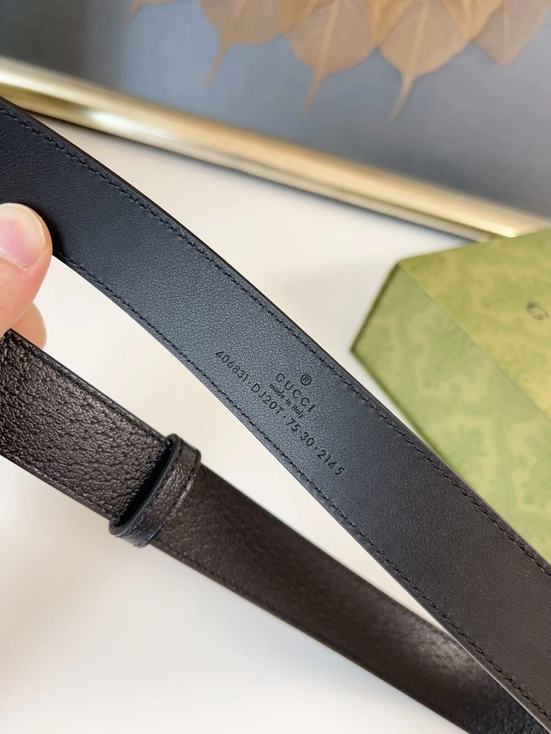 Lightweight Gucci Belts 293274