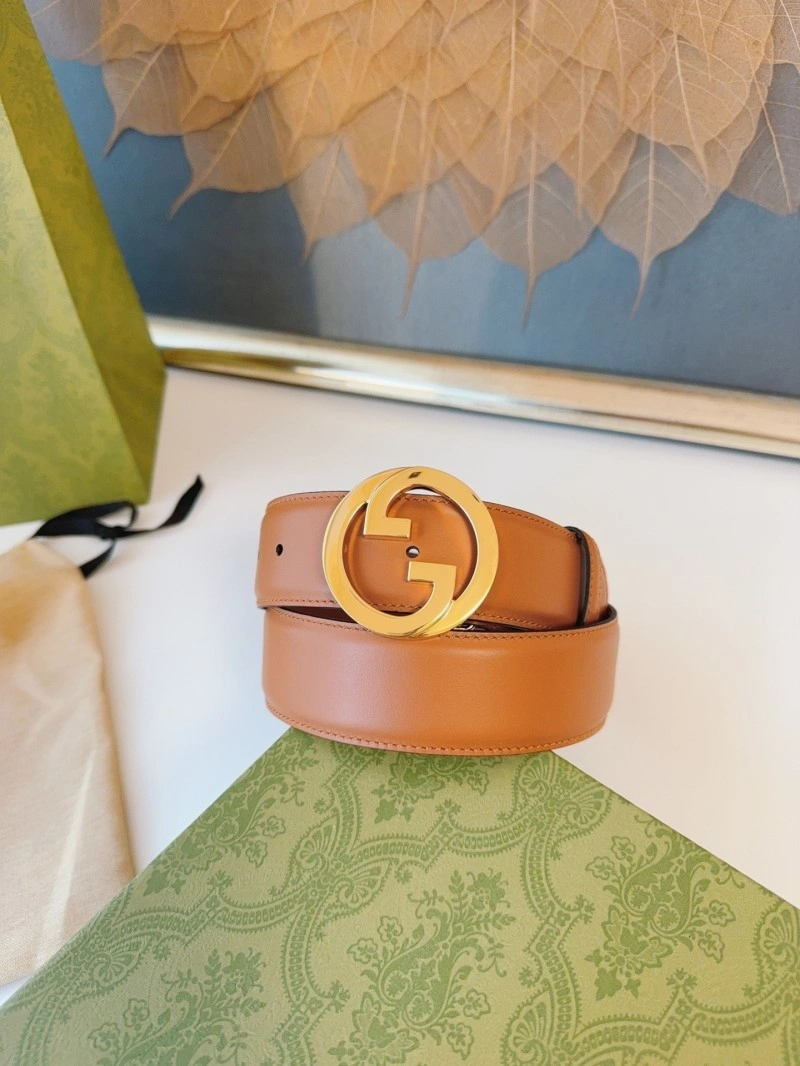 Sleek Gucci Belts 293229