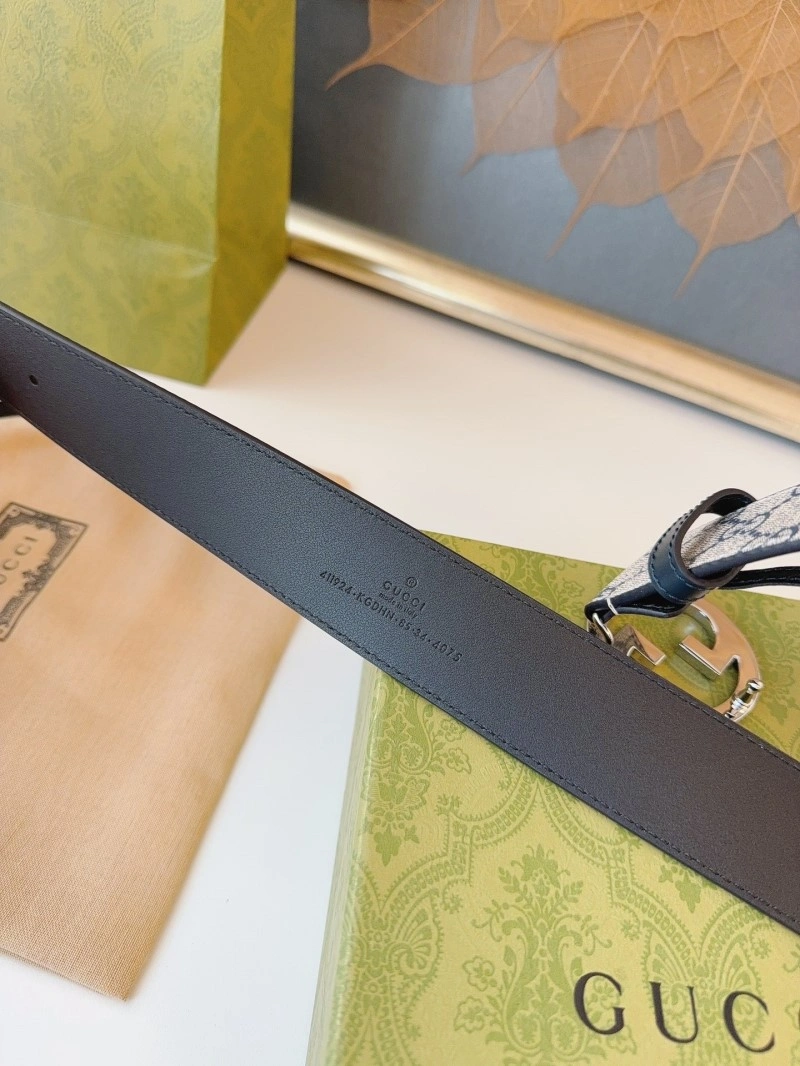 Effortless Gucci Belts 293226
