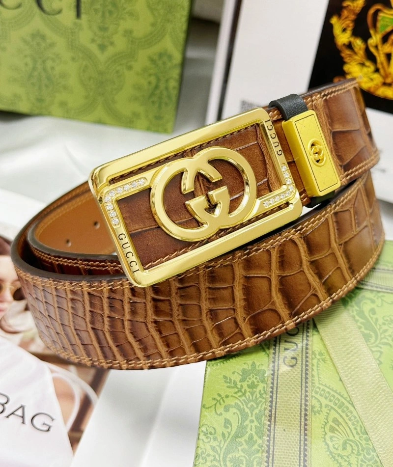 Lightweight Gucci Belts 293151