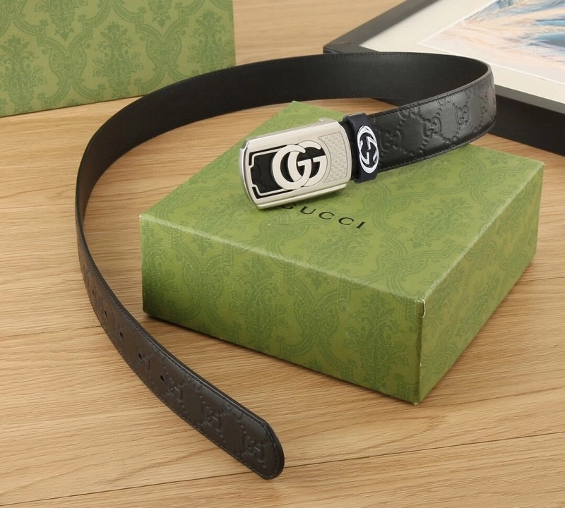 Minimalist Gucci Belts 293061