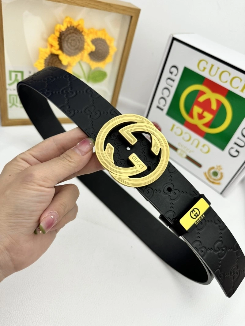 Versatile Gucci Belts 293027