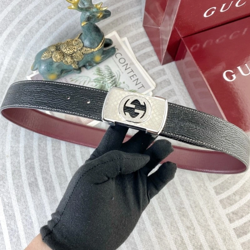 RelaxedFit Gucci Belts 292882