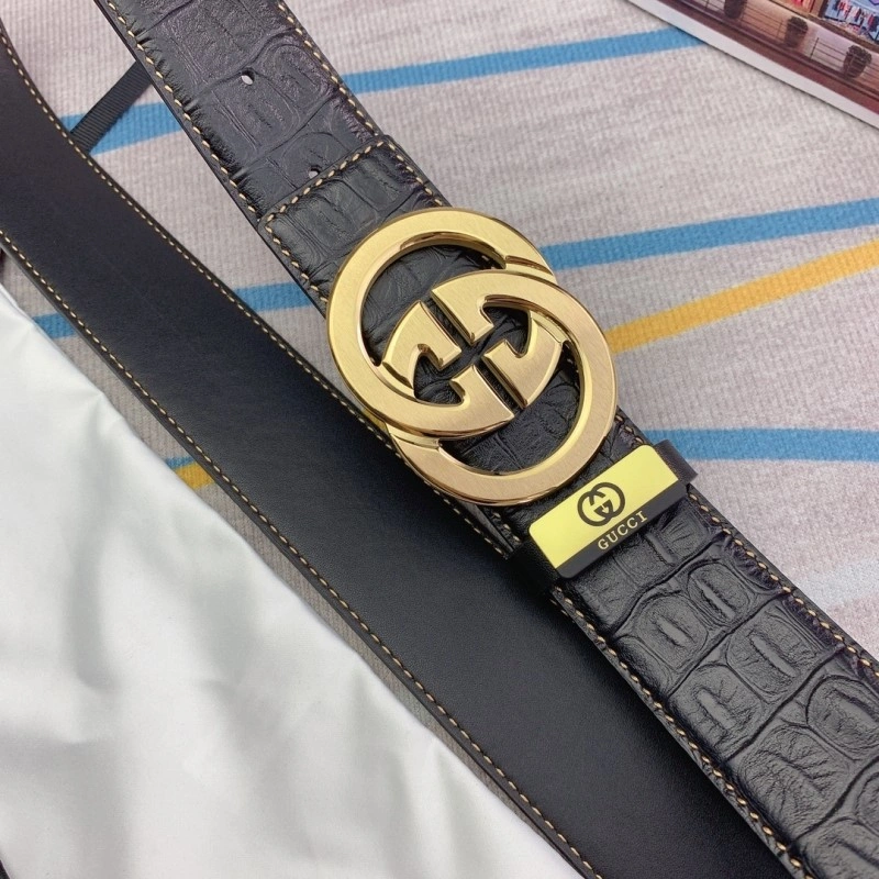 RelaxedFit Gucci Belts 292880