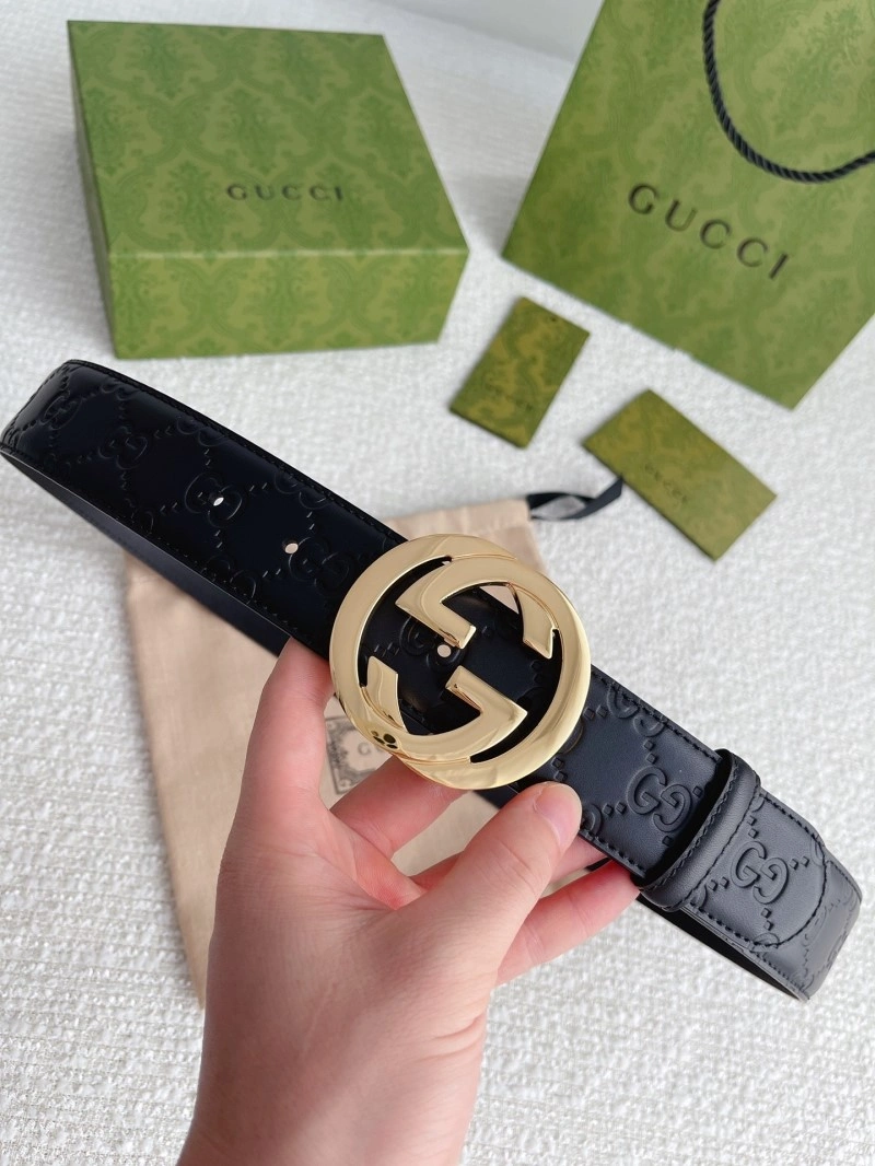 Versatile Gucci Belts 292846