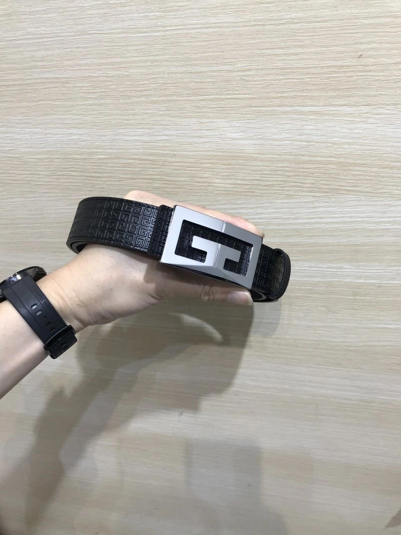 WaterResistant Gucci Belts 292835