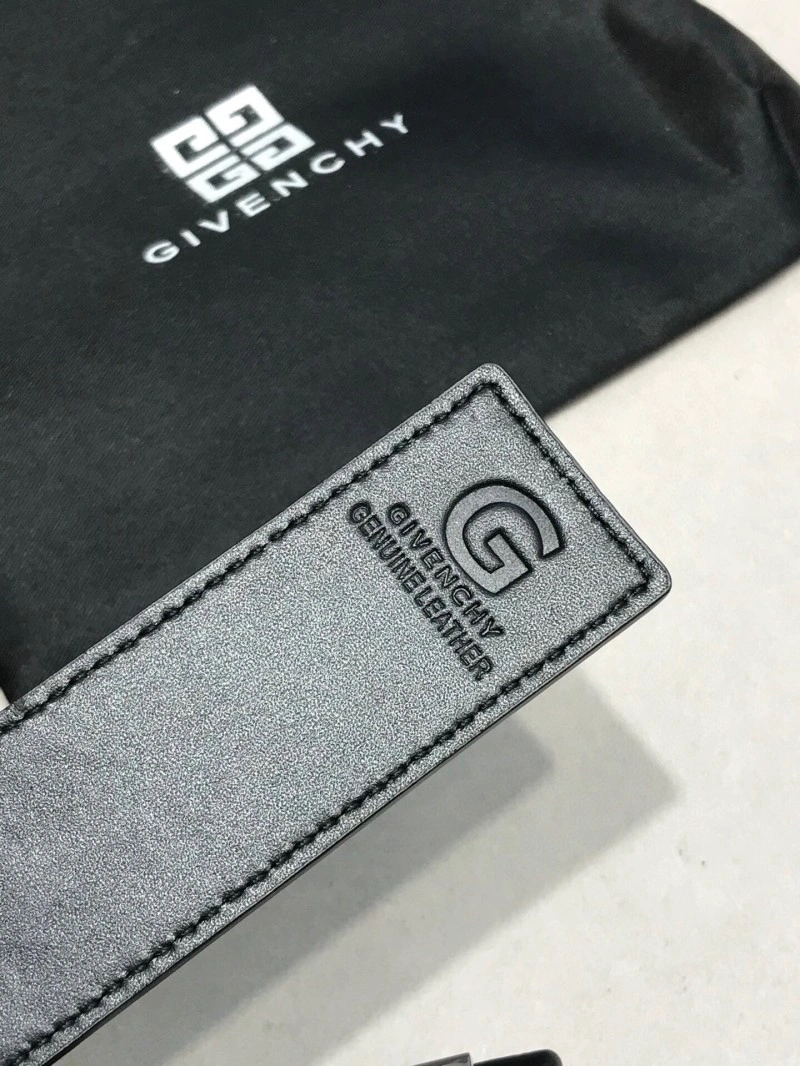 WaterResistant Gucci Belts 292835