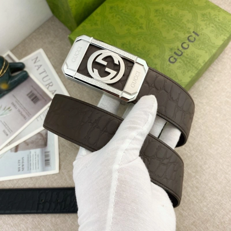 RelaxedFit Gucci Belts 292812