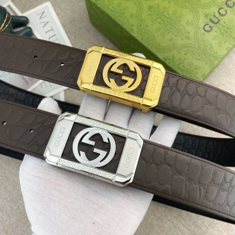 RelaxedFit Gucci Belts 292812