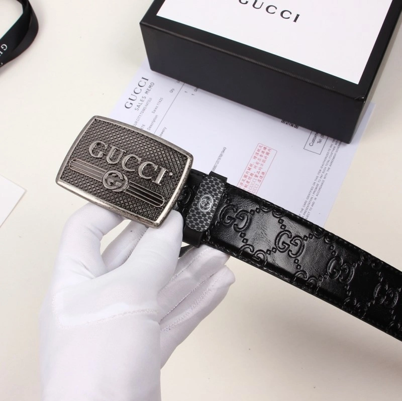RelaxedFit Gucci Belts 292828