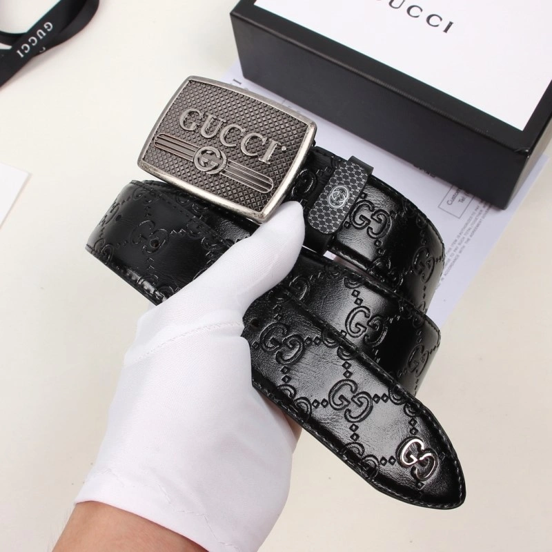 RelaxedFit Gucci Belts 292828