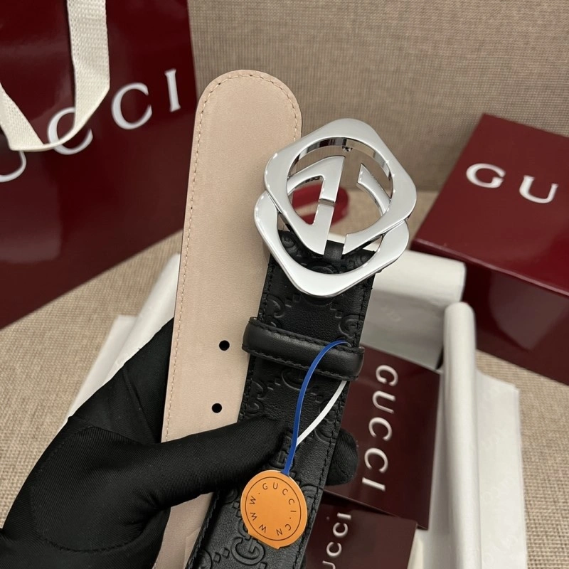 Gucci Belts Flexible 292760