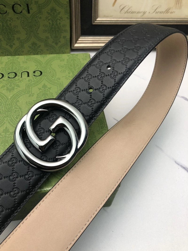 RelaxedFit Gucci Belts 292489