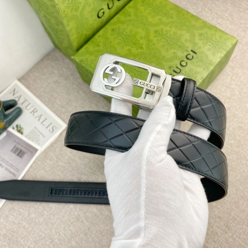 Lightweight Gucci Belts 292307