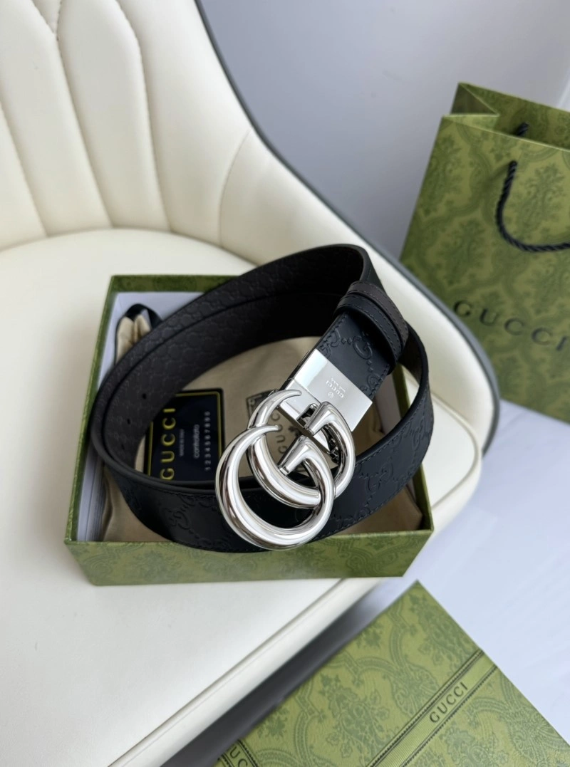 RelaxedFit Gucci Belts 292238