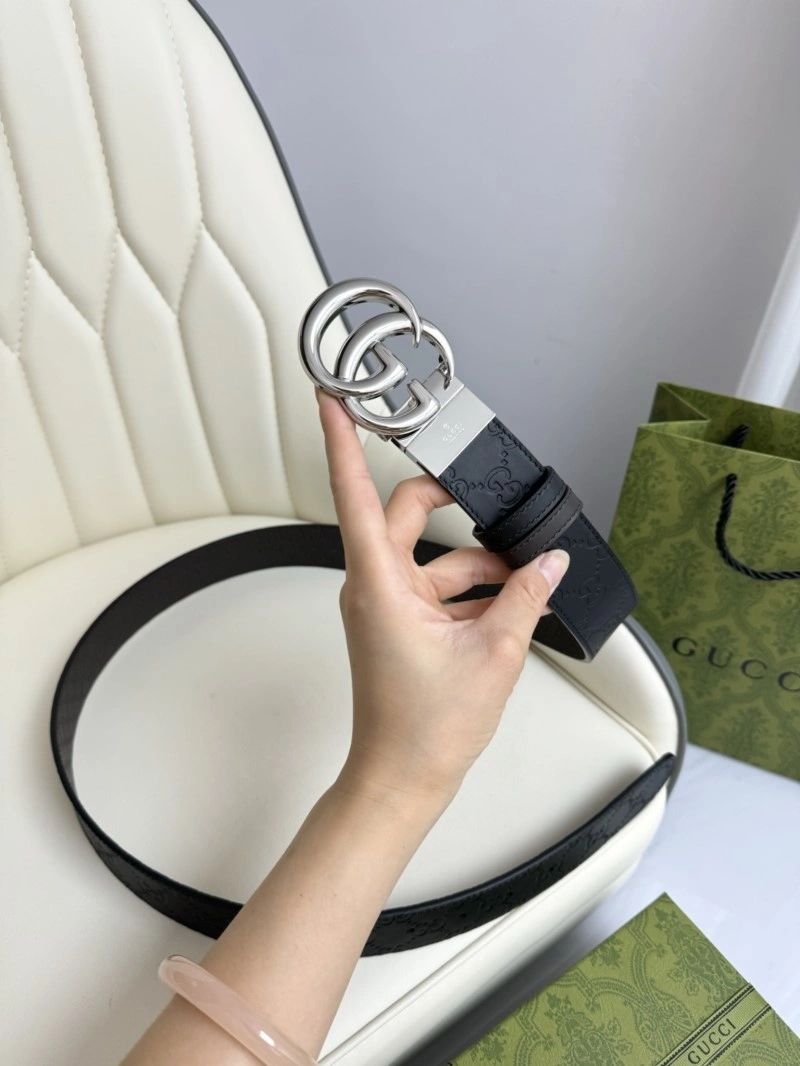 RelaxedFit Gucci Belts 292238