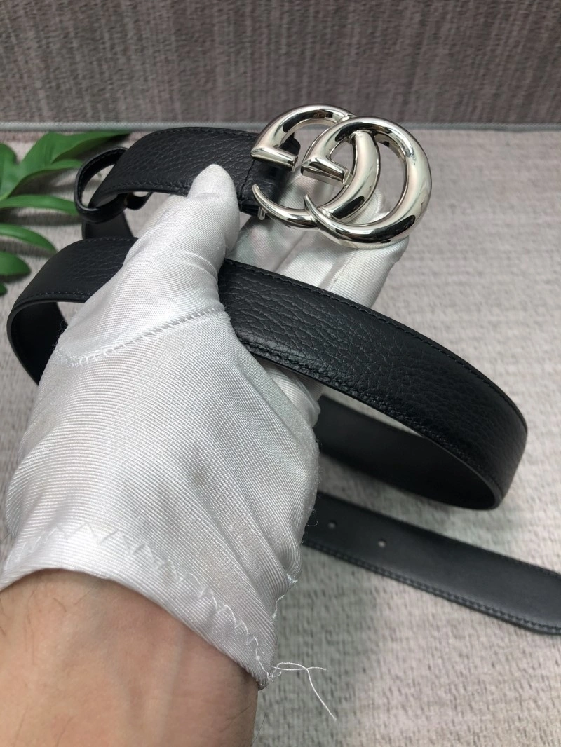 Minimalist Gucci Belts 292246