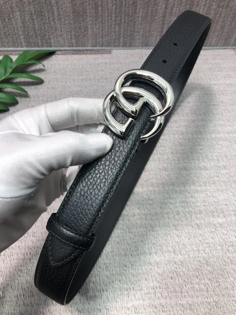 Minimalist Gucci Belts 292246
