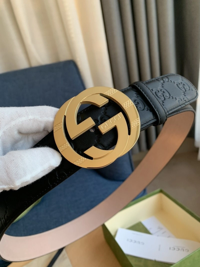 Sporty Gucci Belts 292237
