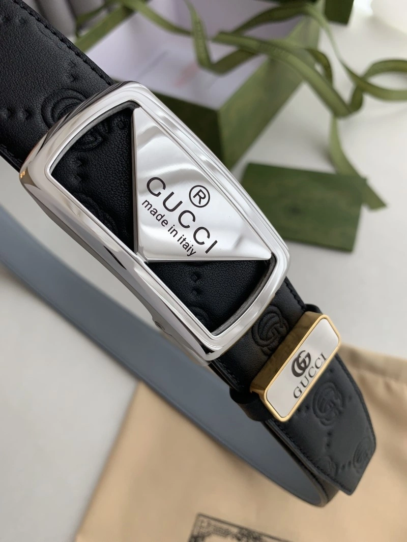 Sporty Gucci Belts 292140