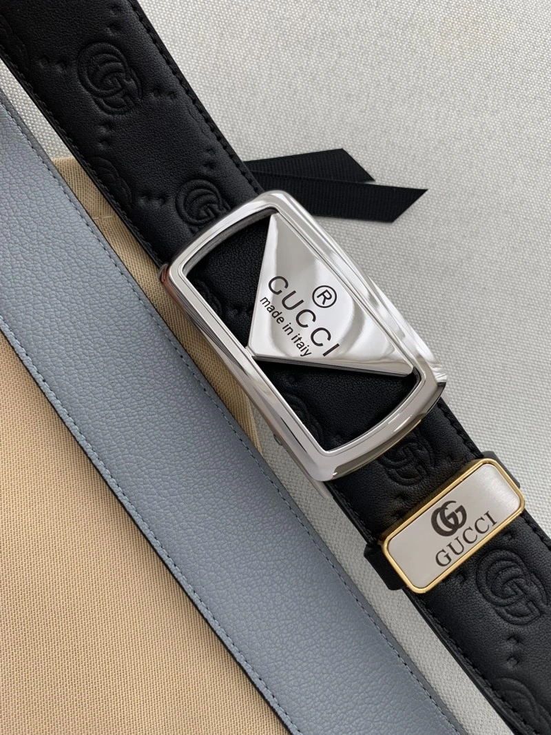 Sporty Gucci Belts 292140