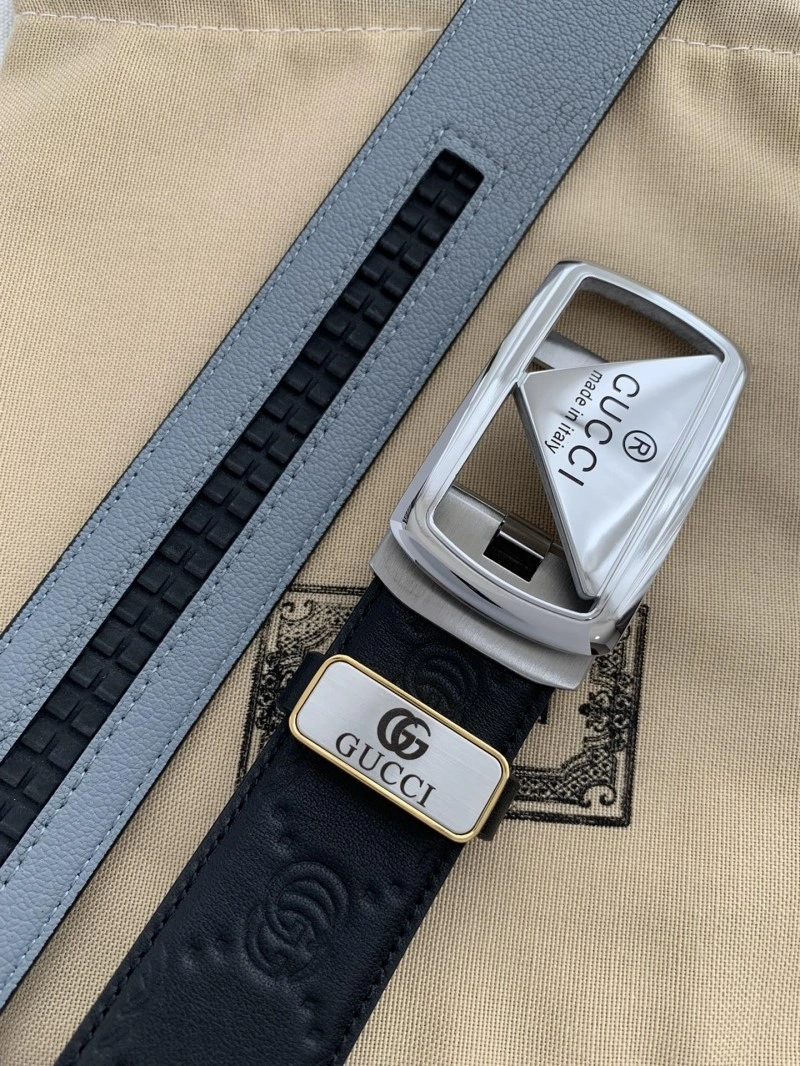 Sporty Gucci Belts 292140