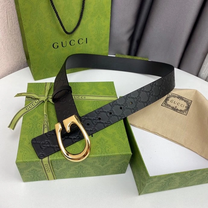 Sleek Gucci Belts 291714