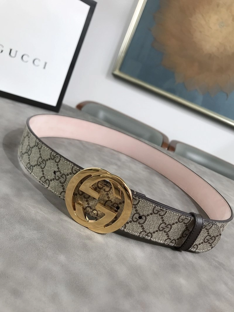 Bright Gucci Belts 291359
