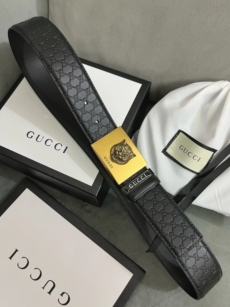 Lightweight Gucci Belts 290990