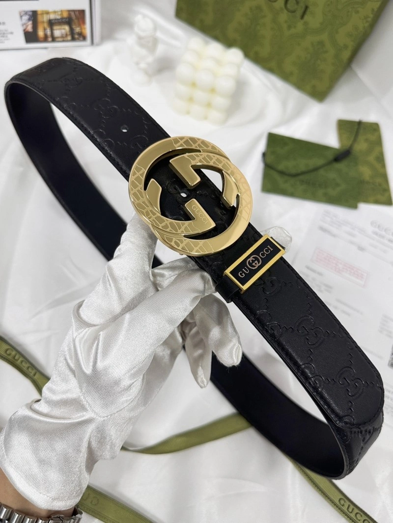 Timeless Gucci Belts 290941