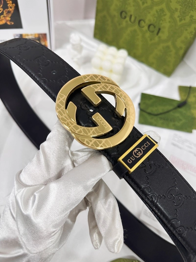Timeless Gucci Belts 290941