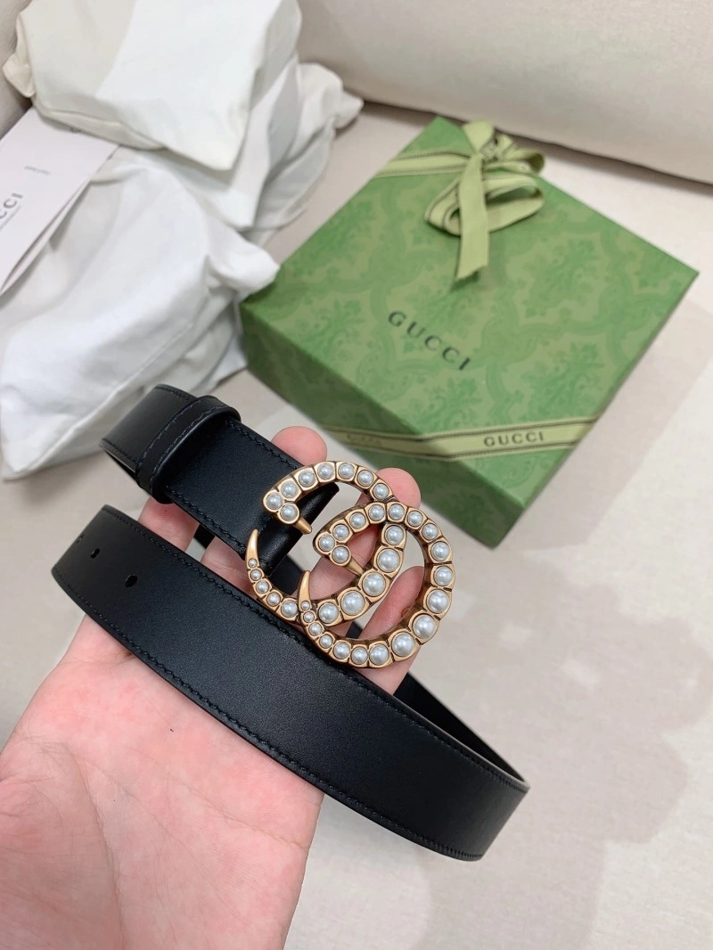 Effortless Gucci Belts 290771